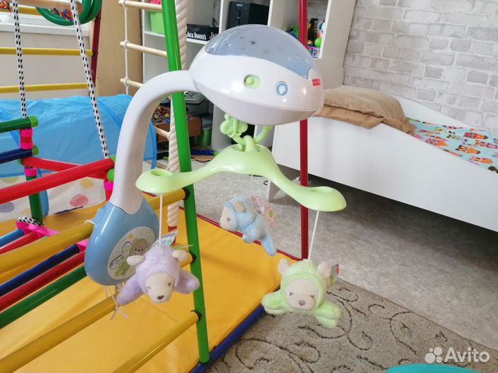 Детский мобиль