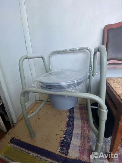 Стул для инвалидов