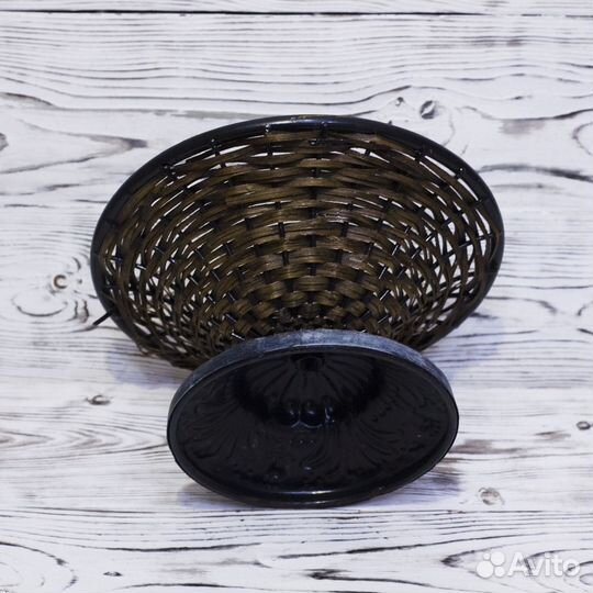 Вазы декоративные