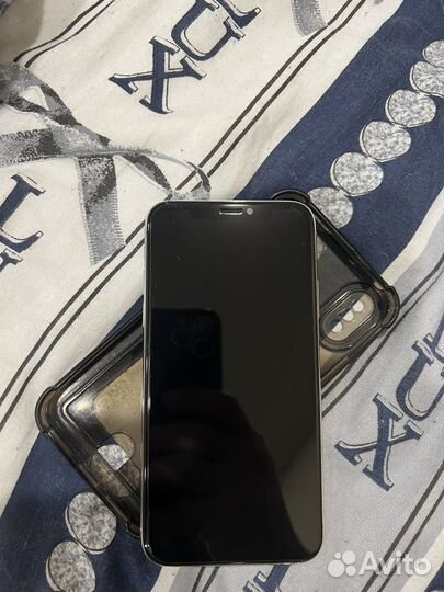 iPhone X, 256 ГБ