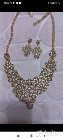 Шикарный набор часы + 5 браслетов. Новый