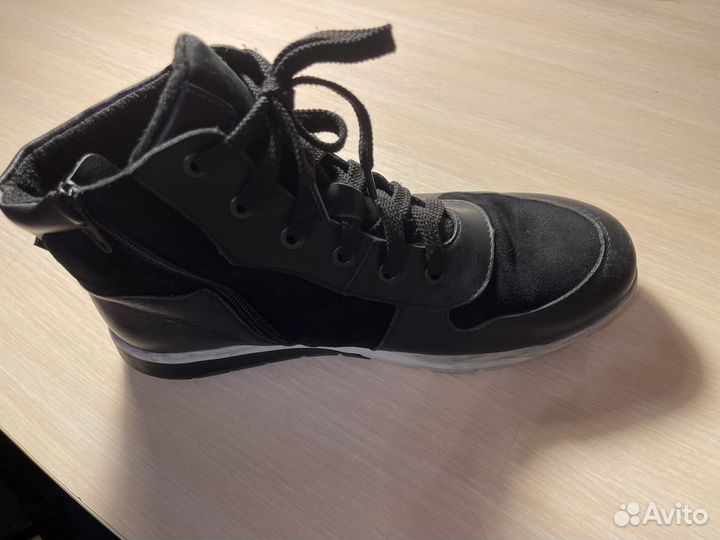 Мужские ботинки