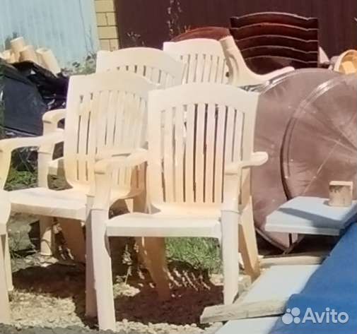 Стулья и столы