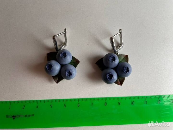 Серьги из полимерной глины Голубика