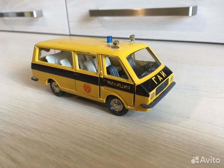 Модели копии автомобилей 1:43 производства СССР