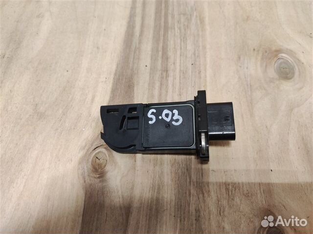 Расходомер воздуха Audi A4 B8