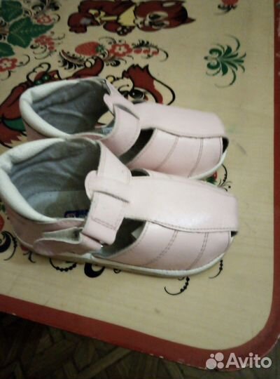 Сандалии для девочки