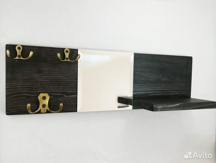 Полка ключница с зеркалом