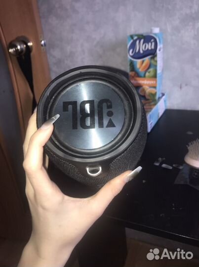 Колонка jbl