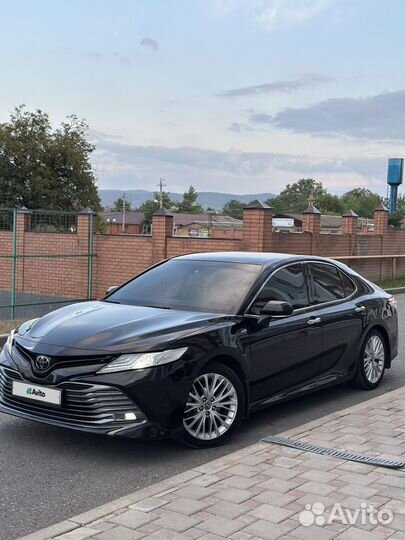 Toyota Camry 2.5 AT, 2019, 111 000 км