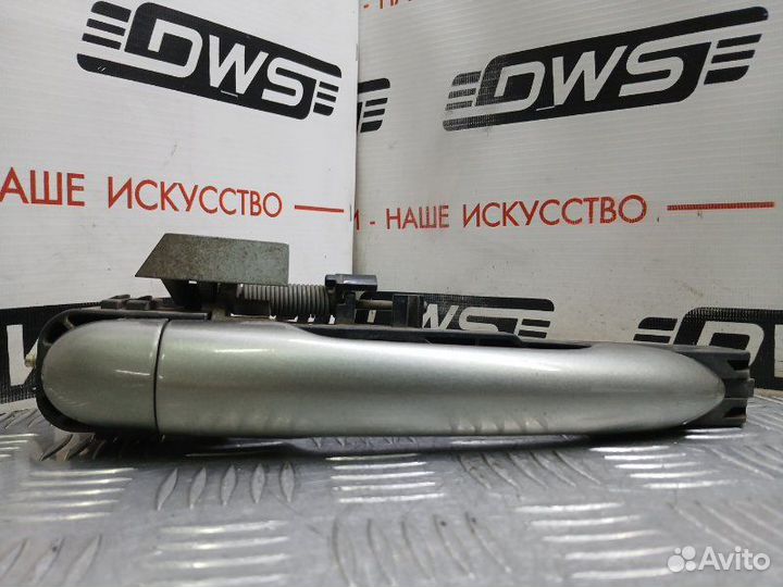 Ручка двери внешняя Nissan Primera P12 QG18DE