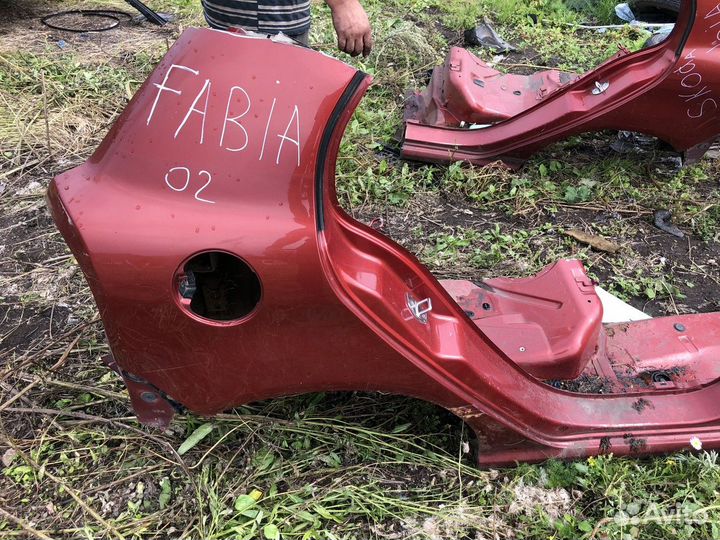 Крыло заднее правое (Skoda Fabia)