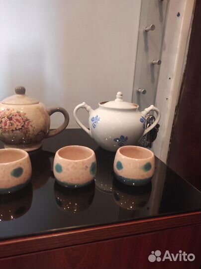 Чайник, маслёнка,кувшин, сахарница, подсвечники