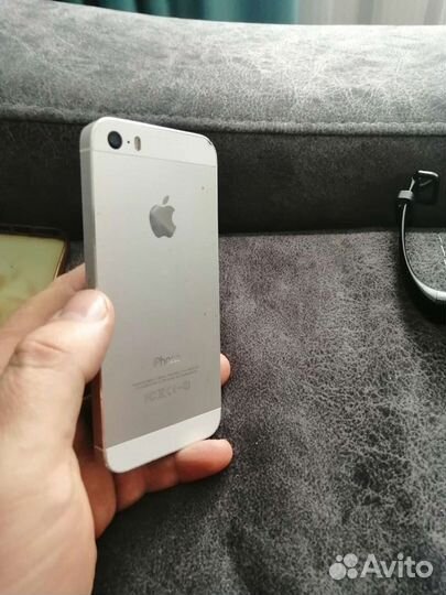 iPhone 5S, 16 ГБ