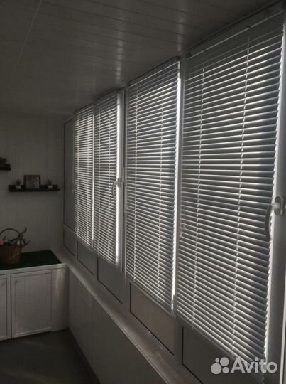 Жалюзи и рулонные шторы