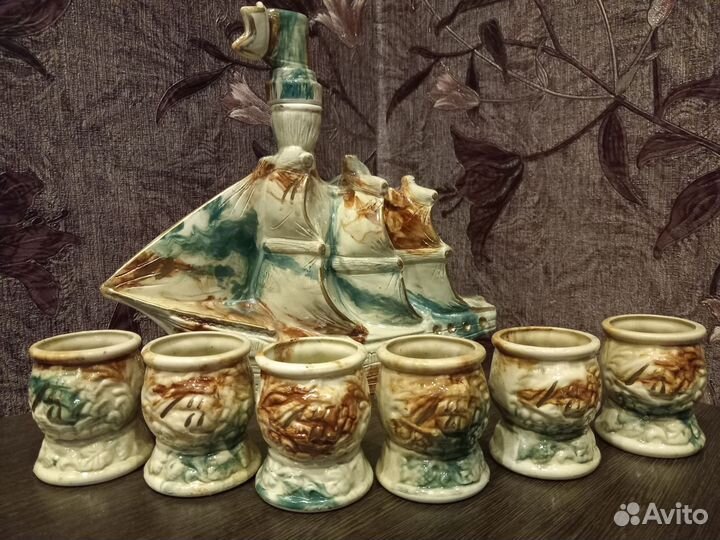 Набор новый штоф корабль и стопки