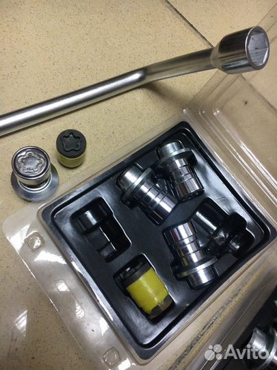 Гайки Секретки М14х1,5 Toyota Lexus