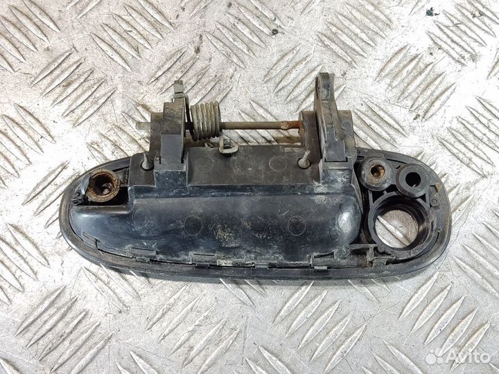 Ручка двери передней правой Toyota Corolla e10