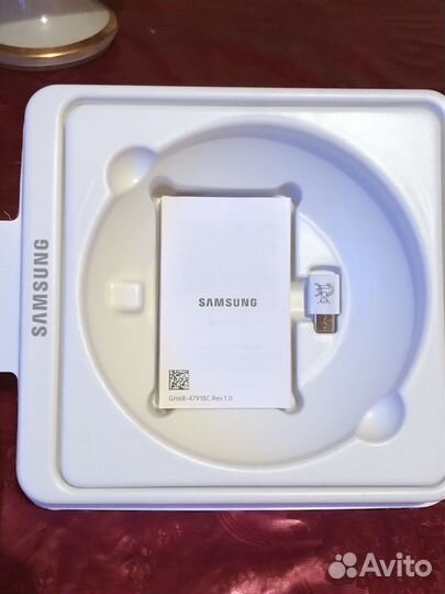 Беспроводная зарядка.новая