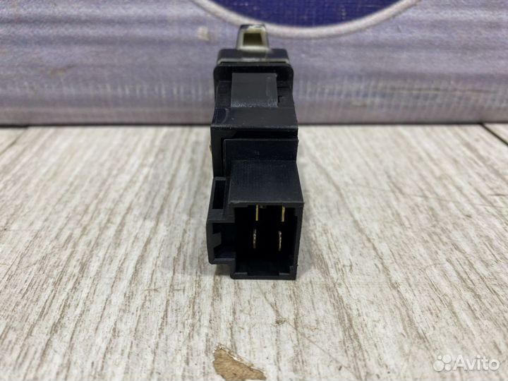 Кнопка обогрева заднего стекла geely CK otaka