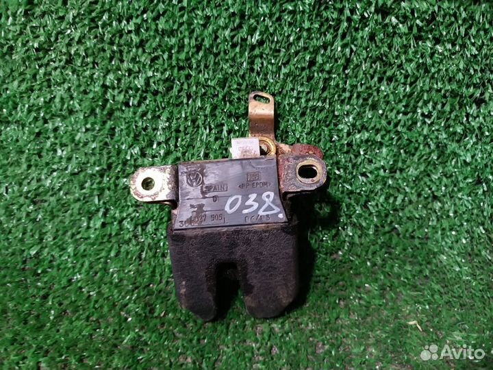 Замок багажника Skoda Superb I (2001—2006)