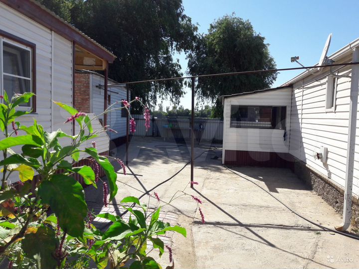 Дом 50 м² на участке 4 сот.