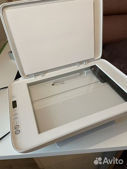 Принтер HP Deskjet 2710