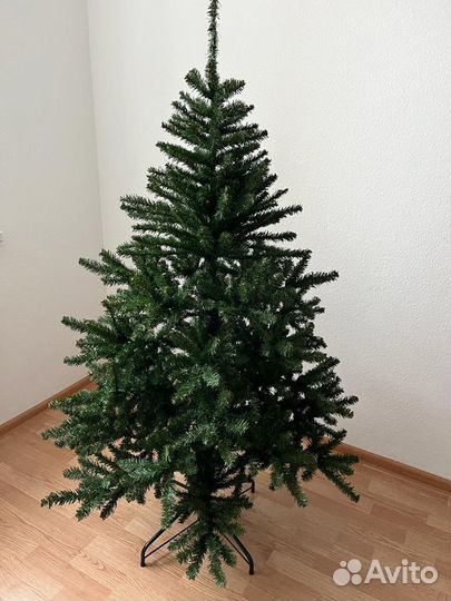 Ель искуственная