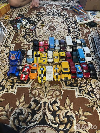 Машинки hotwheels