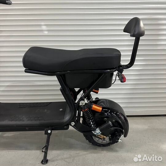 Электросамокат Wolong C2