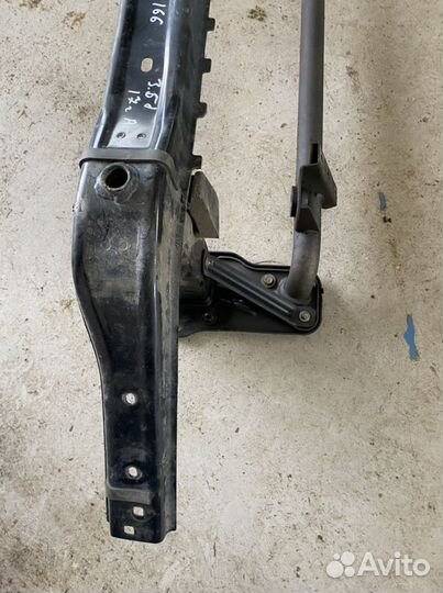 Усилитель бампера Mercedes-Benz GlS W166 передний