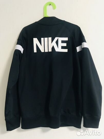 Спортивная куртка Nike 140 - 152