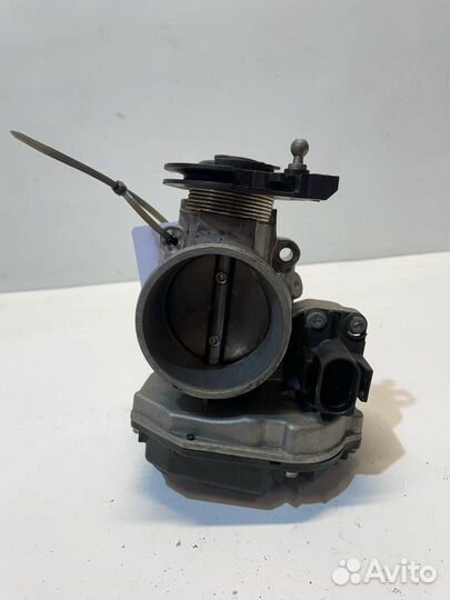 Дроссельная заслонка Audi A4 B5 1998