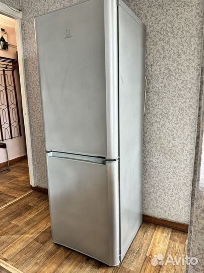 Холодильник indesit no frost