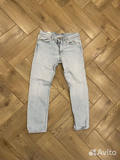 Джинсы levis