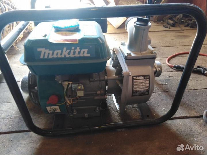 Мотопомпа бензиновая