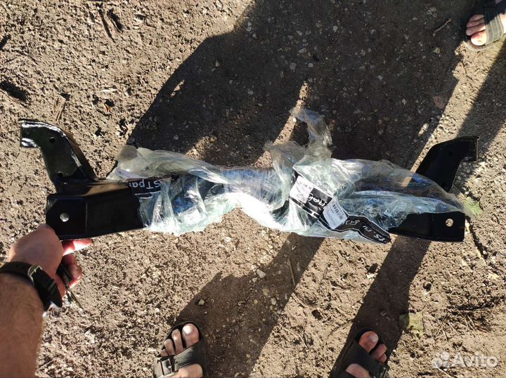 Подрамник skoda rapid Volkswagen polo