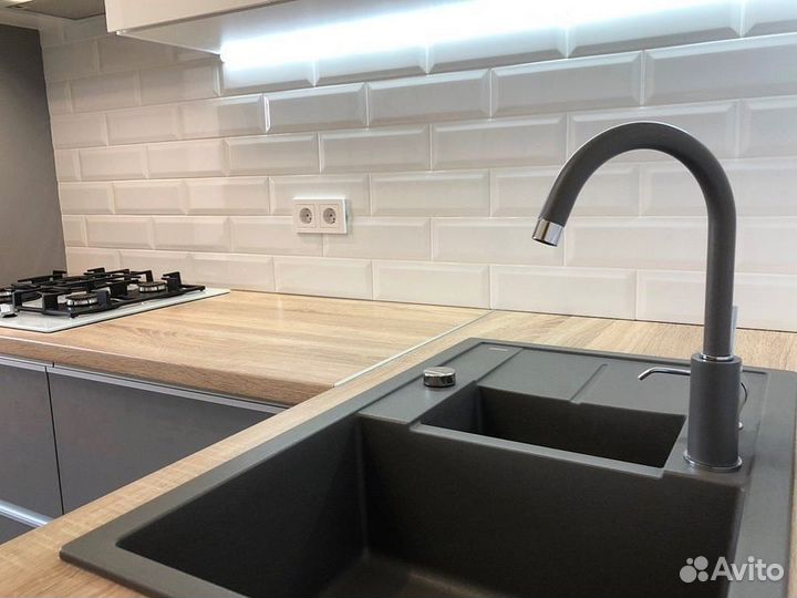 Кухонный гарнитур на заказ. Долговечные материалы