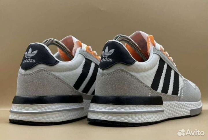 Кроссовки женские 37 размер