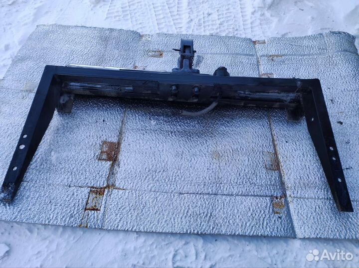 Фаркоп с подножкой land cruiser-Прадо-95