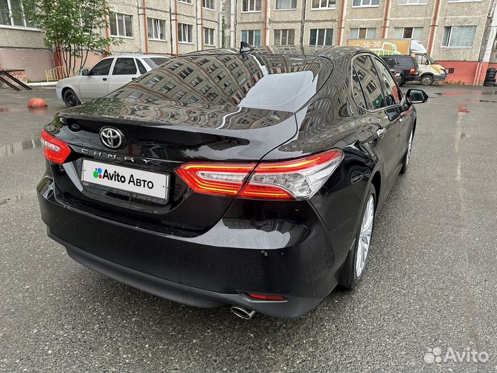 Toyota Camry 2.5 AT, 2019, 80 000 км