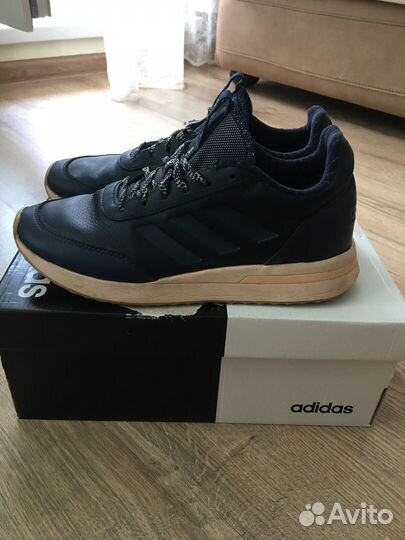 Кроссовки Adidas