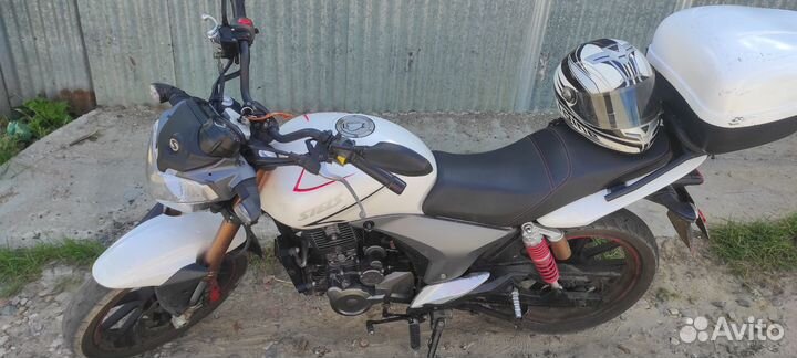 Stels flame 200