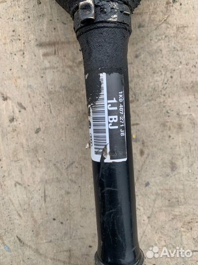 Привод передний левый Volkswagen Golf 5 1.4 CAX