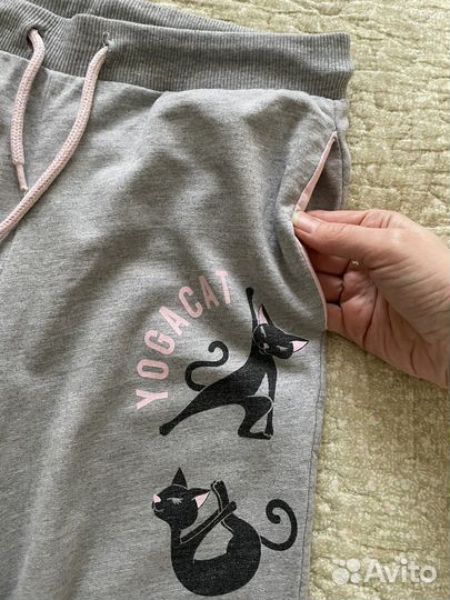 Спортивный костюм для девочки 140 146