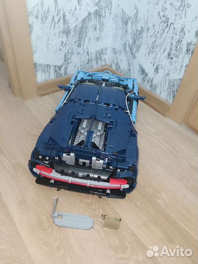 Конструктор Technie Bugatti (собран)