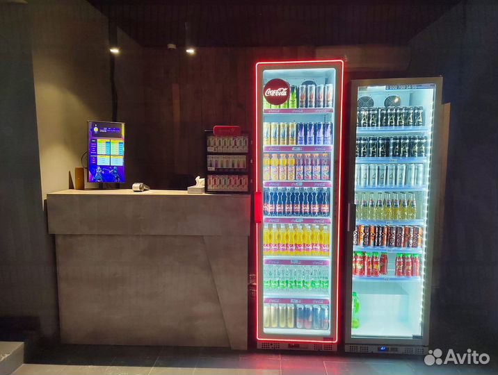 Барная стойка ресепшендля магазина / в наличии