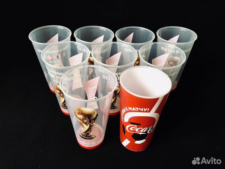 Стаканы FIFA 2018 разные