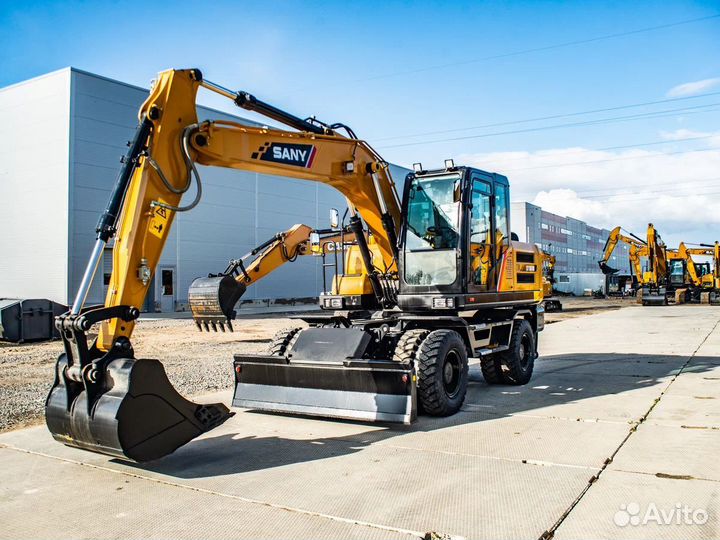 В разборе Sany