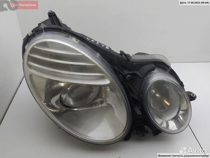 Фара правая Mercedes-Benz E-Class